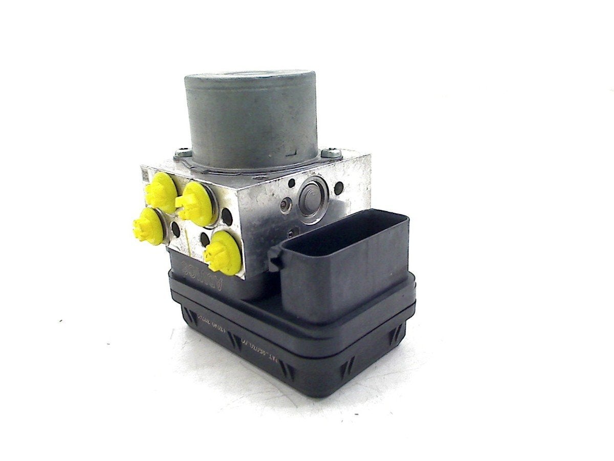 Abs Pomp Yamaha MT 07 2021-2024 (MT07 MT-07 FZ-07 RM341), Yamaha Motor Europe N.V., Gebruikt, Customersupport@yamaha-motor.co.uk