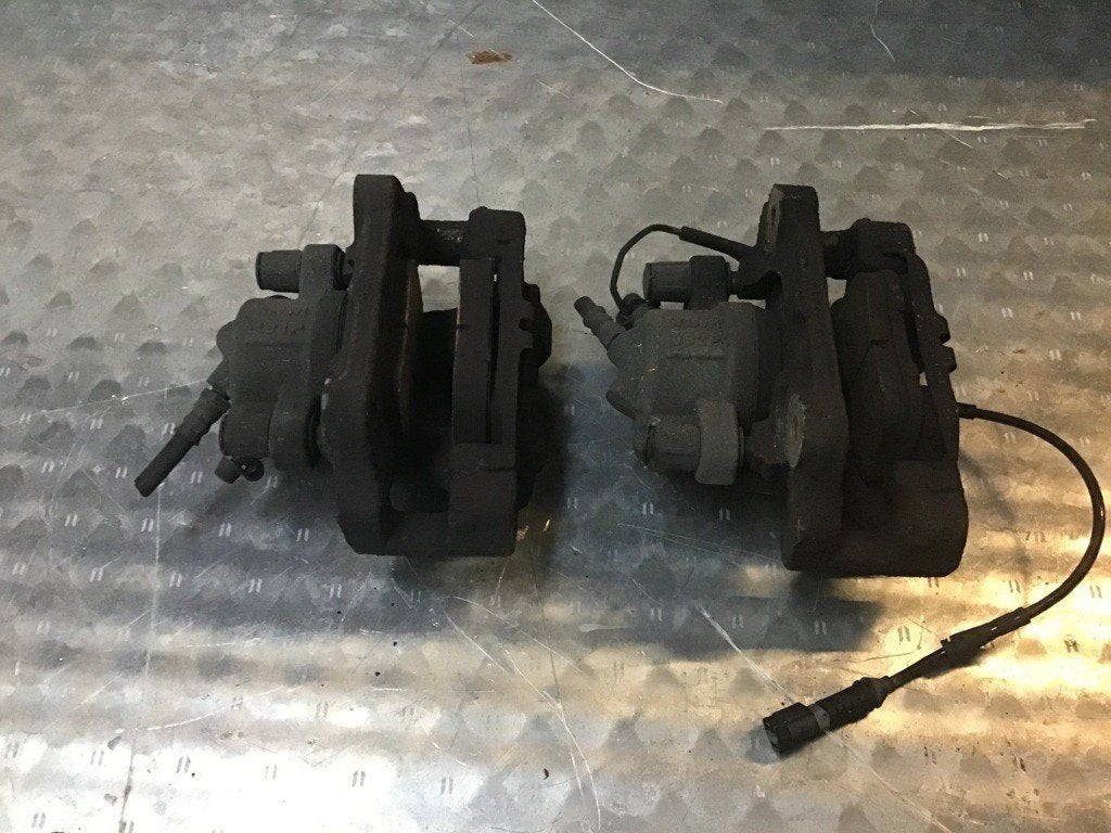 Remklauw  BMW 3-serie F30/F80 320i Upgrade Edition ('12-'15), Gebruikt, -, -, Ophalen of Verzenden