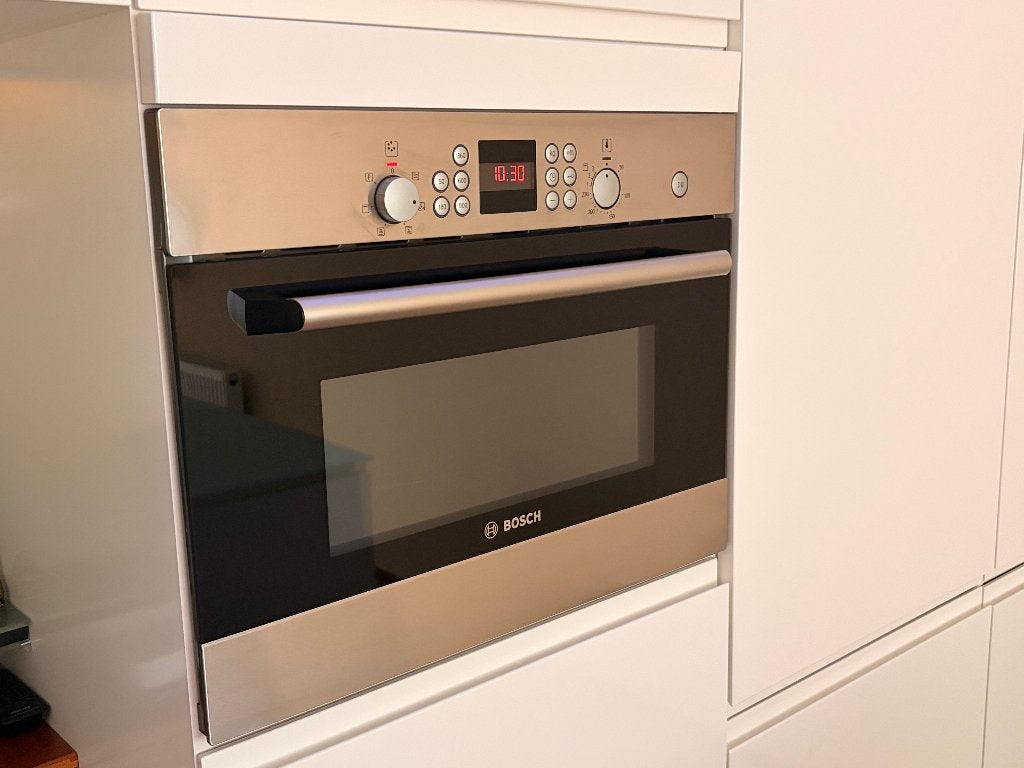 Bosch HBC84H500 combioven, Witgoed en Apparatuur, Ovens, Gebruikt, Inbouw, Combi-oven, Bosch, 45 tot 50 cm, 45 tot 60 cm, Hete lucht