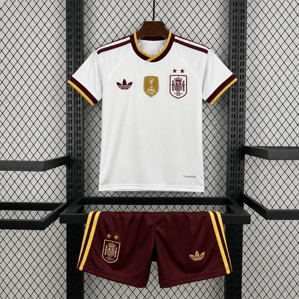 Spanje WK 2026 uit tenue kids met 2 sterren 30% korting, Maat XS of kleiner, Ophalen of Verzenden, Nieuw, Shirt