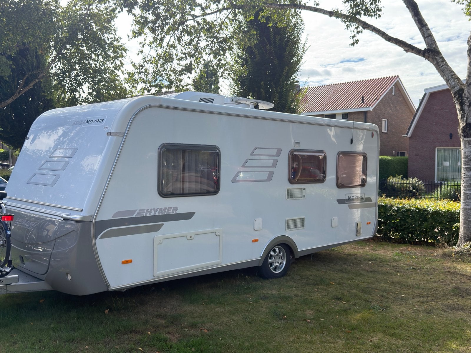 Hymer Eriba Moving 530 - Ruime caravan met airco en mover, Kachel, 2 aparte bedden, Rondzit, Particulier