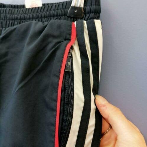 Adidas donker blauwe sport broek bermuda capri 140 nr 35783, Broek, Adidas, ., Ophalen of Verzenden
