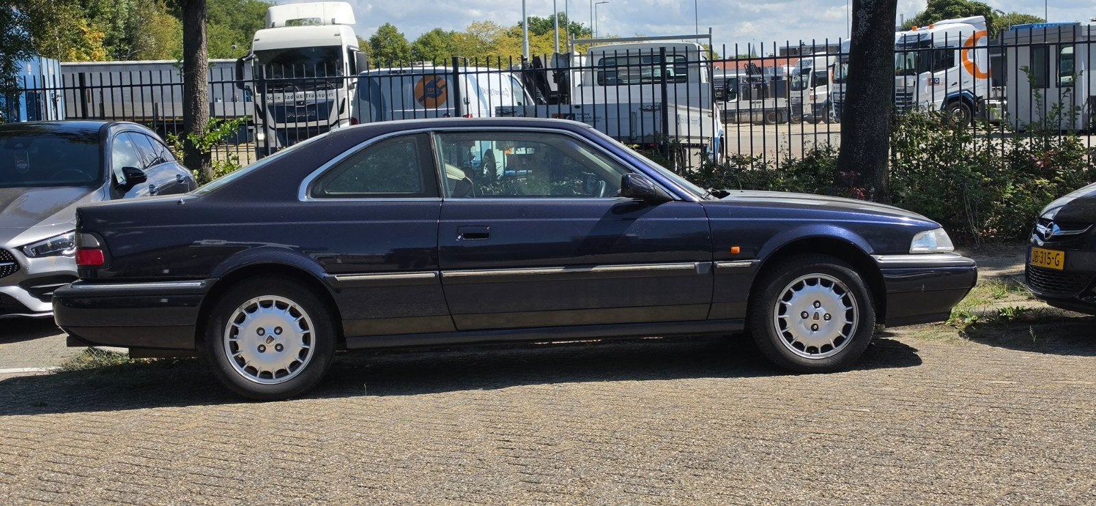 Rover 800-Serie 2.5 825 Coupe AUT 1999 Blauw, Auto's, 1325 kg, 800-Serie, Blauw, 2498 cc