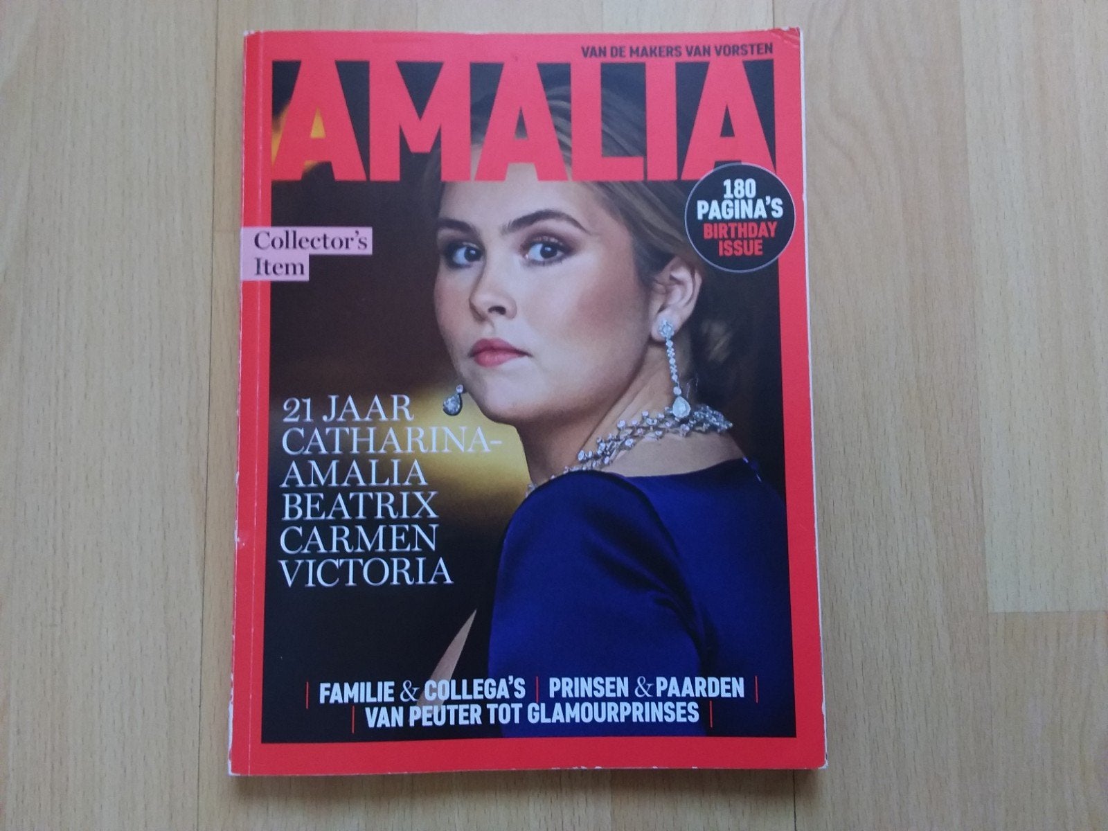 Amalia, dik tijdschrift ter ere van 21e verjaardag, Vorsten, Boeken, Tijdschriften en Kranten, Ophalen of Verzenden, Gelezen