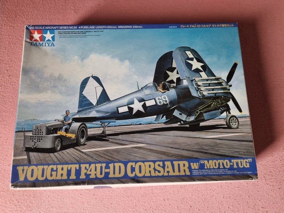 Tamiya. Vought Corsair F4U-1D with moto tug 1/48.
Tamiy, Overige merken, Nieuw, Ophalen of Verzenden, Groter dan 1:72