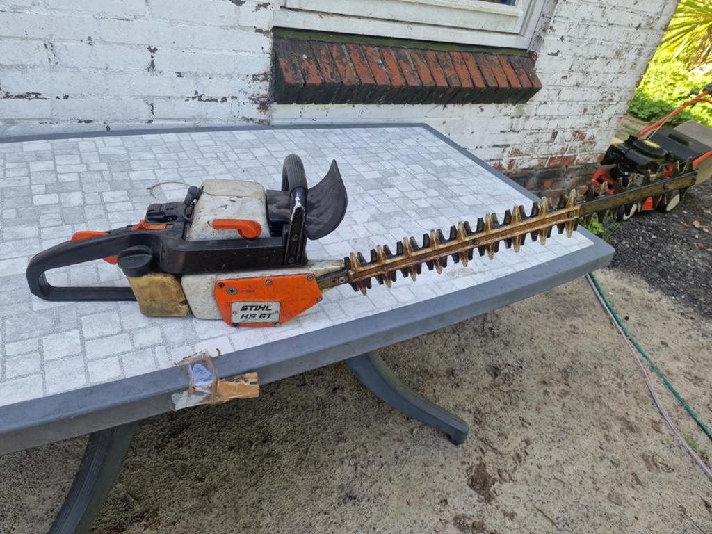 Stihl HS 61 Heggenschaar - Benzine, Tuin en Terras, Heggenscharen, Ophalen of Verzenden, Gebruikt, Benzine, Stihl