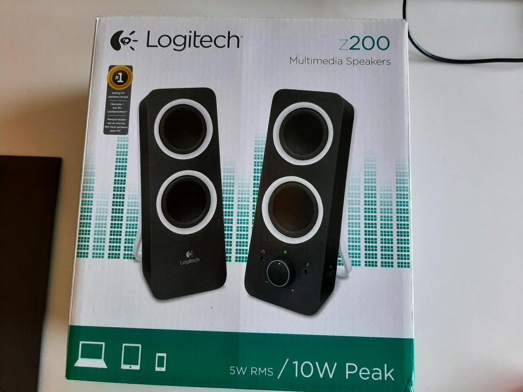 Logitech Z200 multimedia, PC speakerset, 5W RMS / 10W Peak, Computers en Software, Pc speakers, Zo goed als nieuw, Ophalen