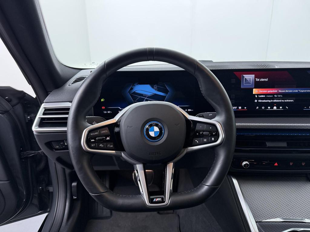 BMW i4 eDrive35 M Sport Edition 70 kWh M Sport Pro | Adaptiv, Auto's, BMW, Gebruikt, Zwart, Met garantie (alle), 420 min
