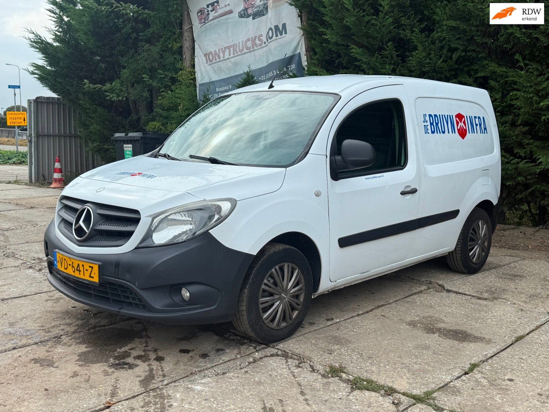 Mercedes-Benz Citan 108 CDI 55KW Schuifdeur I Motor Defect I, Voorwielaandrijving, Euro 5, Stof, Gebruikt