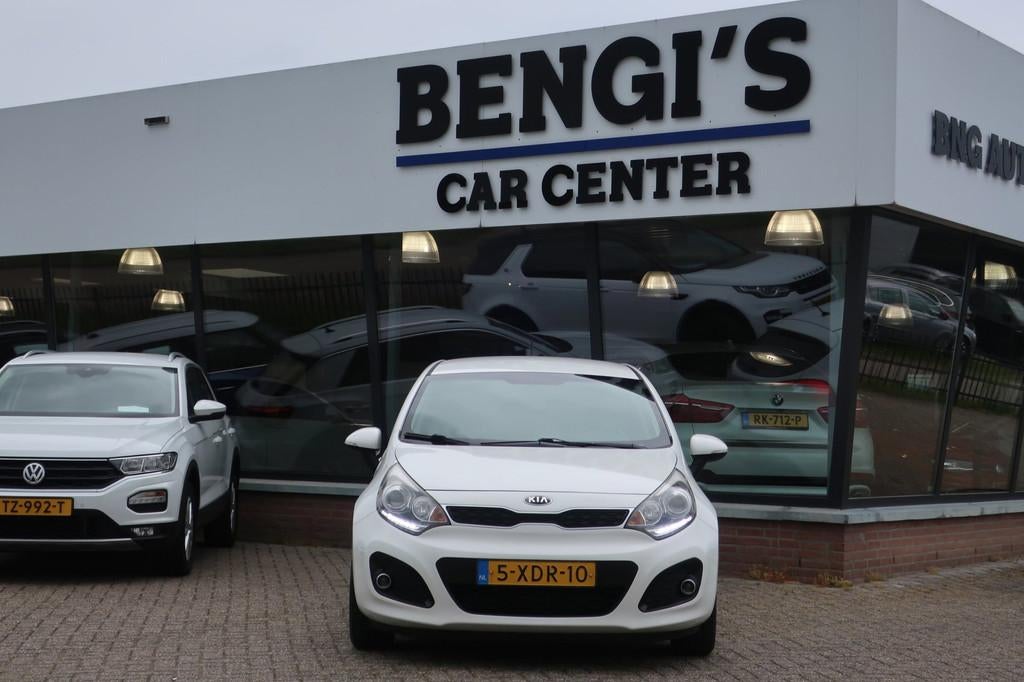 Kia Rio 1.2 CVVT Super Pack 2e EIG_LED_CRUIS_KEYLESS_PDC_CLI, Zwart, 4 cilinders, Wit, Origineel Nederlands