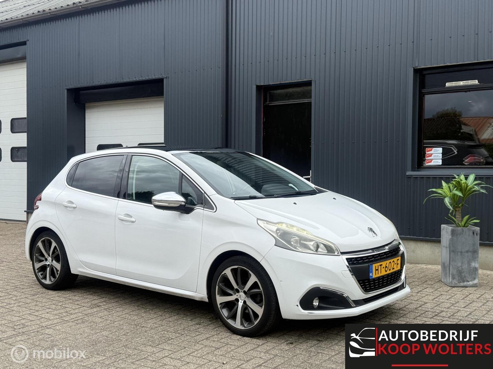 Peugeot 208 1.2 “PANO”CLIMA”LED” 2015”, Auto's, Voorwielaandrijving, Euro 6, Wit, Origineel Nederlands