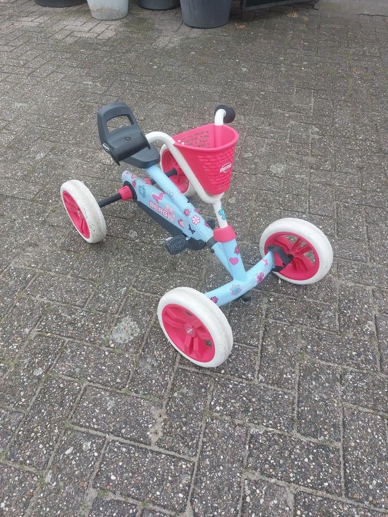 Berg Buzzy Bloom Skelter., Kinderen en Baby's, Ophalen, Gebruikt, Trapvoertuig