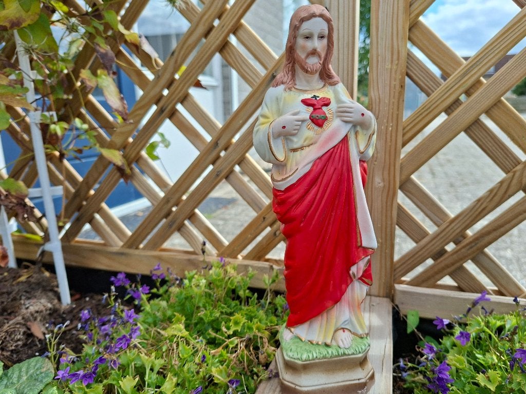 antiek religie porselein beeld van christus rood gewaad, Ophalen of Verzenden, Handgemaakt, Beeld