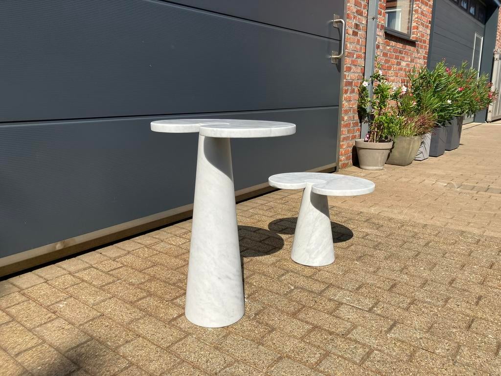 2x Eros Side table Angelo Mangiarotti Carrara marmer, Huis en Inrichting, Tafels | Bijzettafels, Ophalen of Verzenden, Rond, Minder dan 55 cm