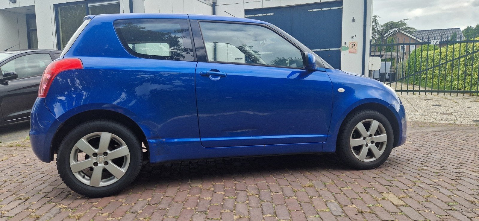 Suzuki Swift 1.3 3D 2008 Blauw 177.000km Airco, Auto's, 31 €/maand, Swift, Bedrijf, Handgeschakeld