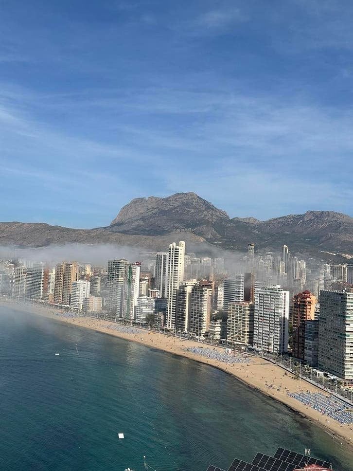 Penthouse aan zee & strand in Benidorm, Wasmachine, 2 slaapkamers, Overige typen, Costa Blanca