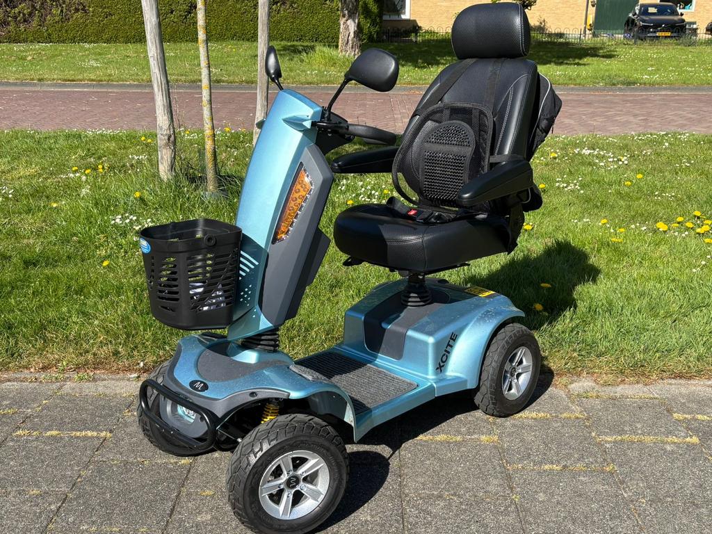 Scootmobiel lichtblauw 4 wieler., Diversen, Brommobielen en Scootmobielen, Nieuw, Overige merken, 36 t/m 45 km, 11 t/m 15 km/u