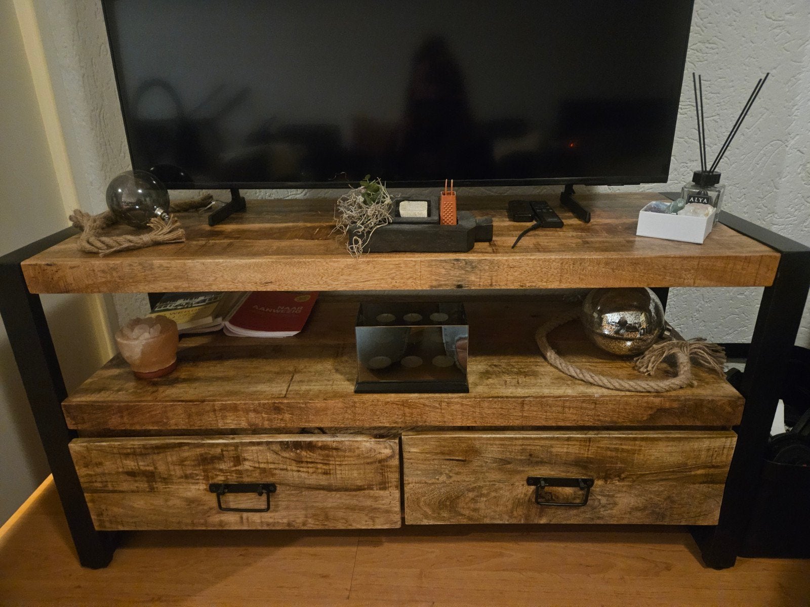 Mangohouten TV Meubel, Huis en Inrichting, Ophalen, Zo goed als nieuw, 25 tot 50 cm, Minder dan 100 cm