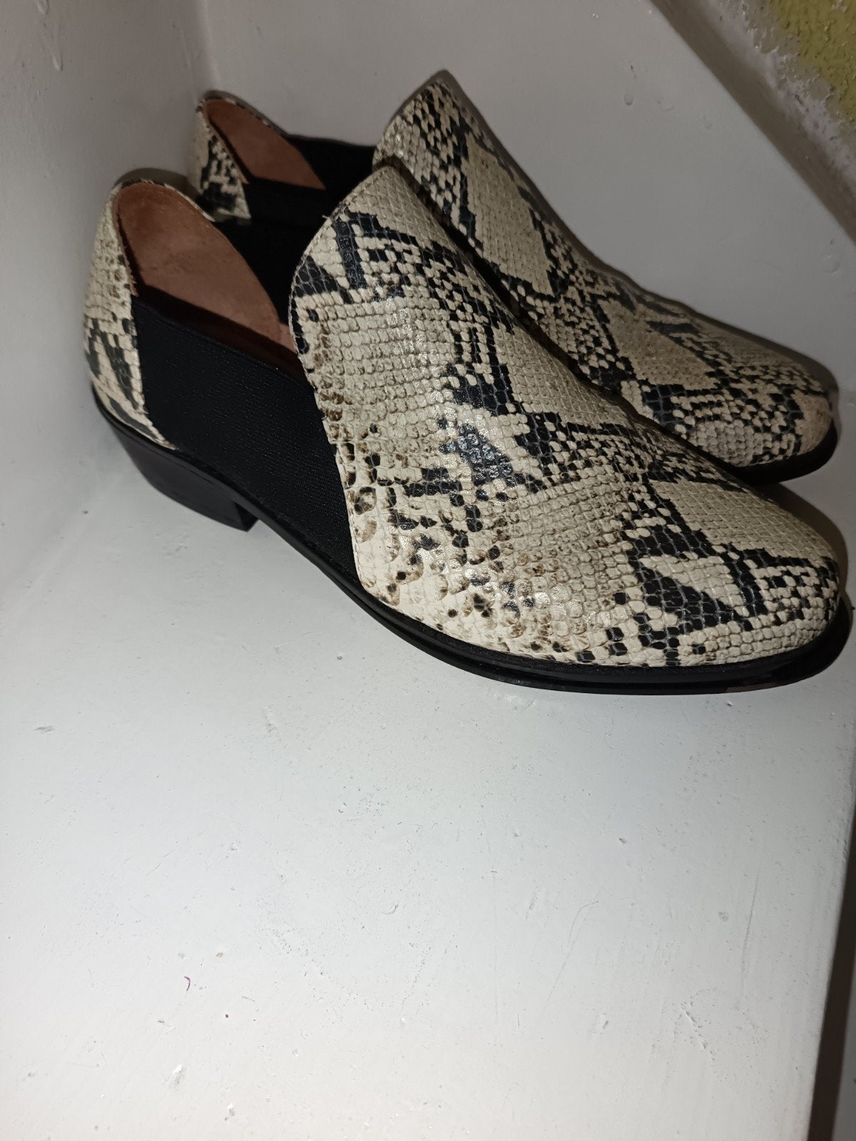 Dames schoenen Nieuw maat 38*, Ophalen, Nieuw, Sneakers of Gympen