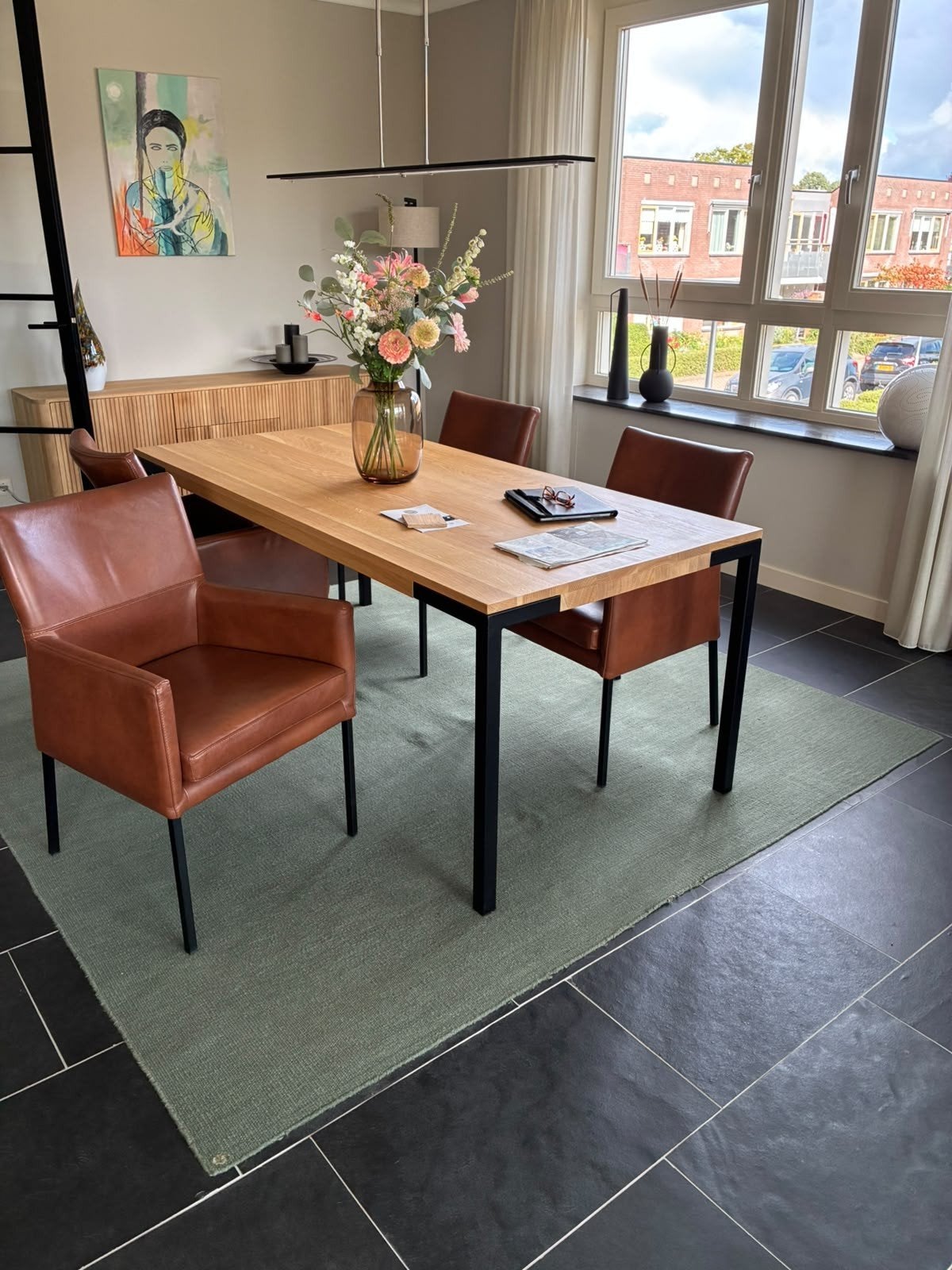 Leren stoelen 4 en bijbehorende eetkamertafel a, Ophalen, Bruin, Zo goed als nieuw, Vier