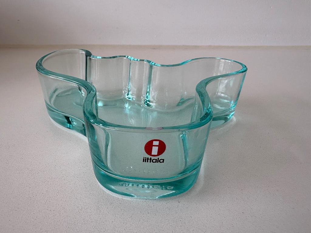 Iittala Aalto 136 mm watergreen, Huis en Inrichting, Schaal, Ophalen of Verzenden, Overige vormen, Glas