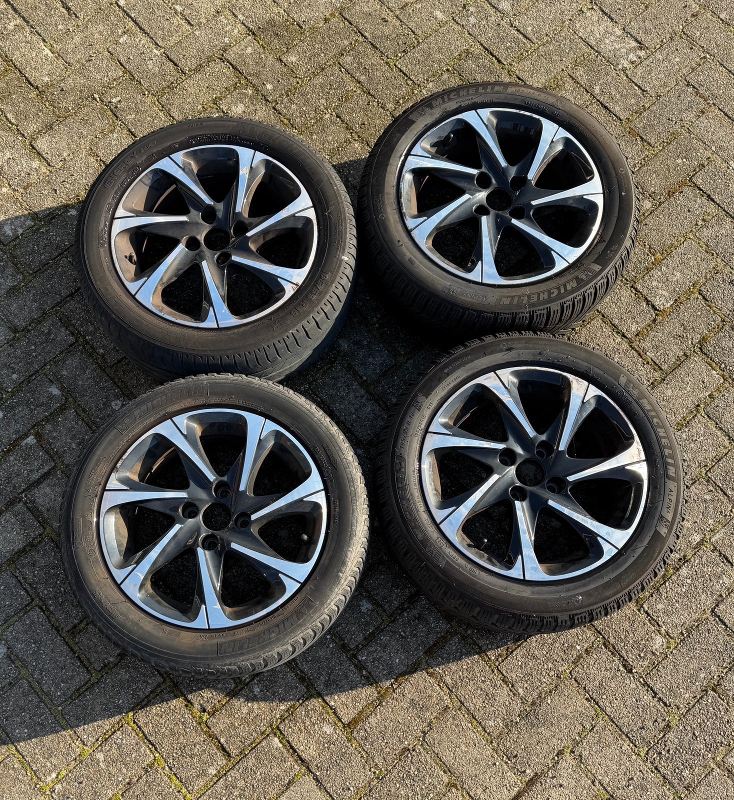 Citroen DS3 16” licht metalen velgen michelin banden, Ophalen of Verzenden, Gebruikt