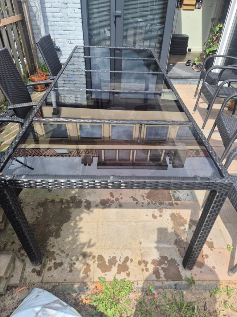 Tuinset: Tafel met glazen blad en 8 stoelen, Ophalen, Gebruikt, Rechthoekig, Overige materialen