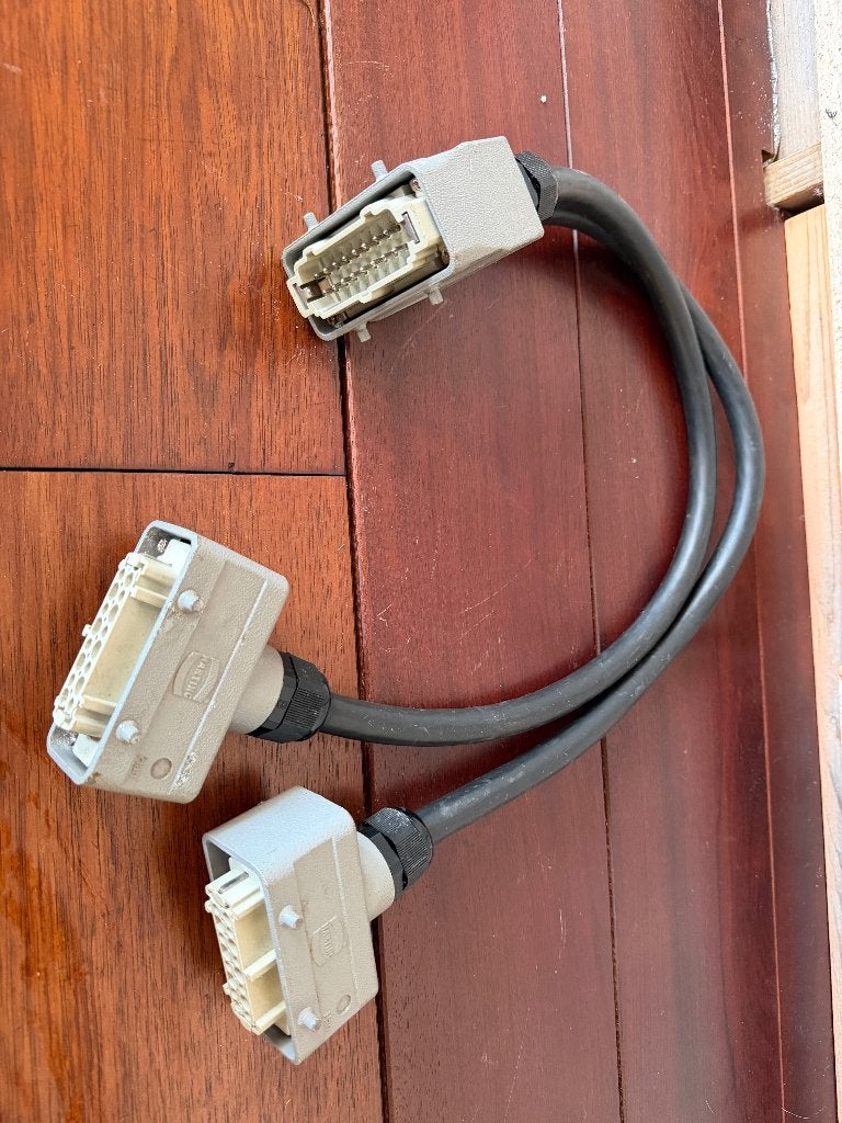 Harting splitter 16 polig, Ophalen of Verzenden, Zo goed als nieuw, Licht