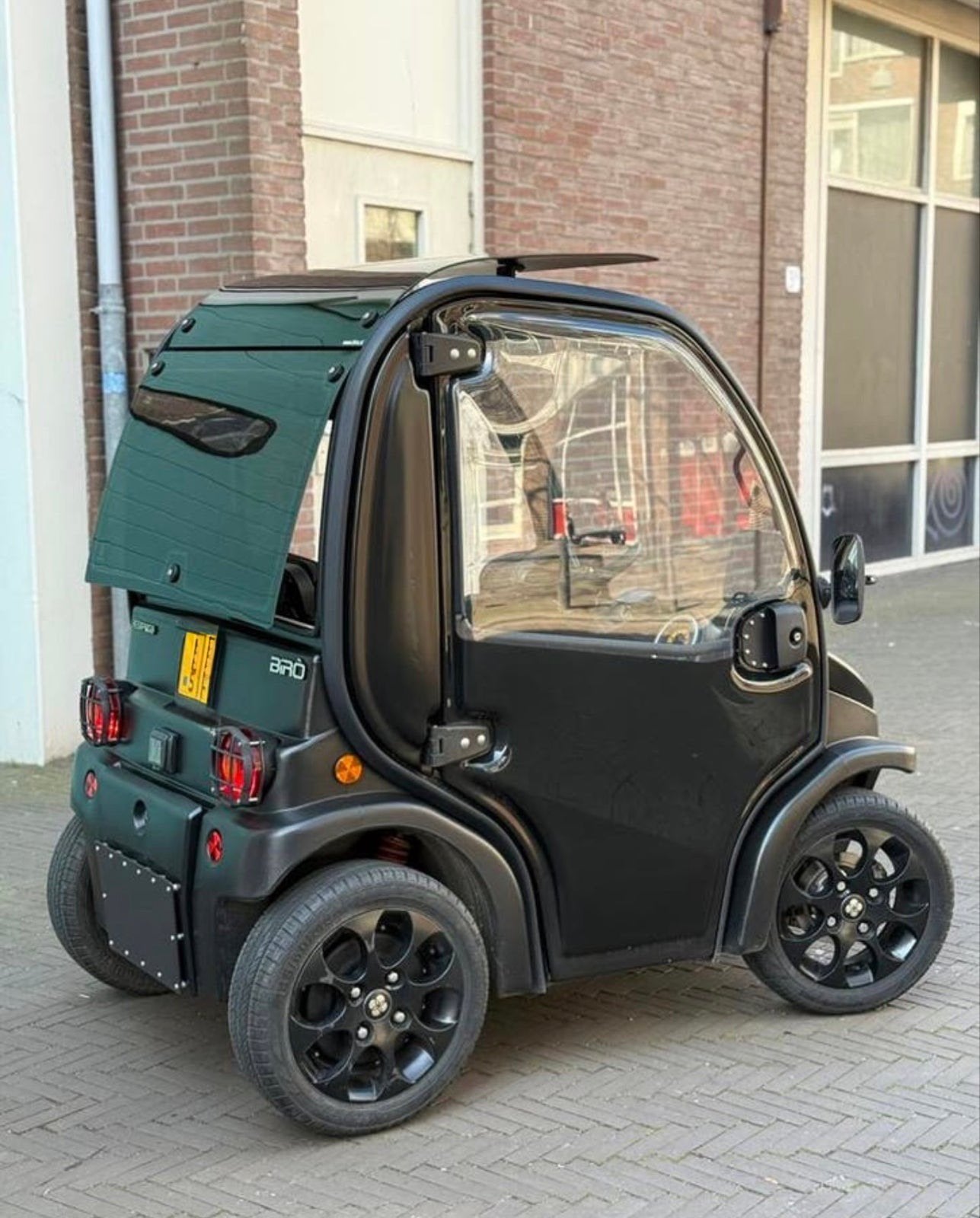 Biro Estrima Black Limited Edition microcar citycar btw, Zo goed als nieuw, 16 km/u of meer, 46 km of meer, Ophalen