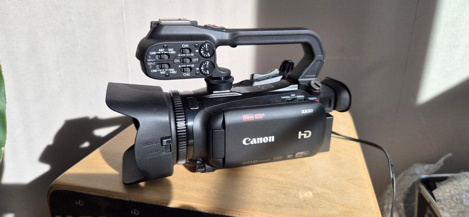 Canon XA30 Professionele Full HD Camcorder, Externe microfoon, Canon, 20x of meer, Overige soorten