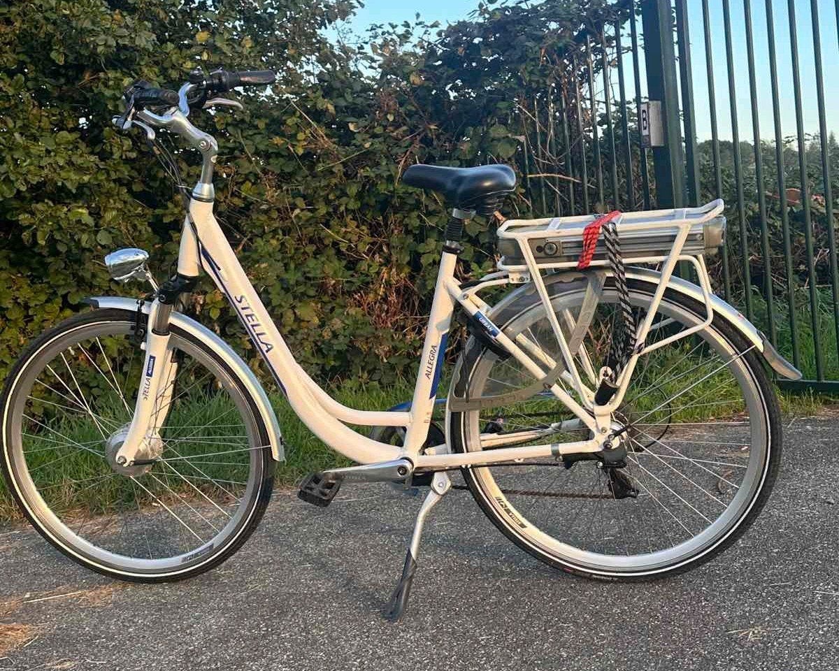 Mooie Elektrische fiets Stella Allegra, ideaal staat!, Zo goed als nieuw, 50 km per accu of meer, 55 tot 59 cm, Ophalen