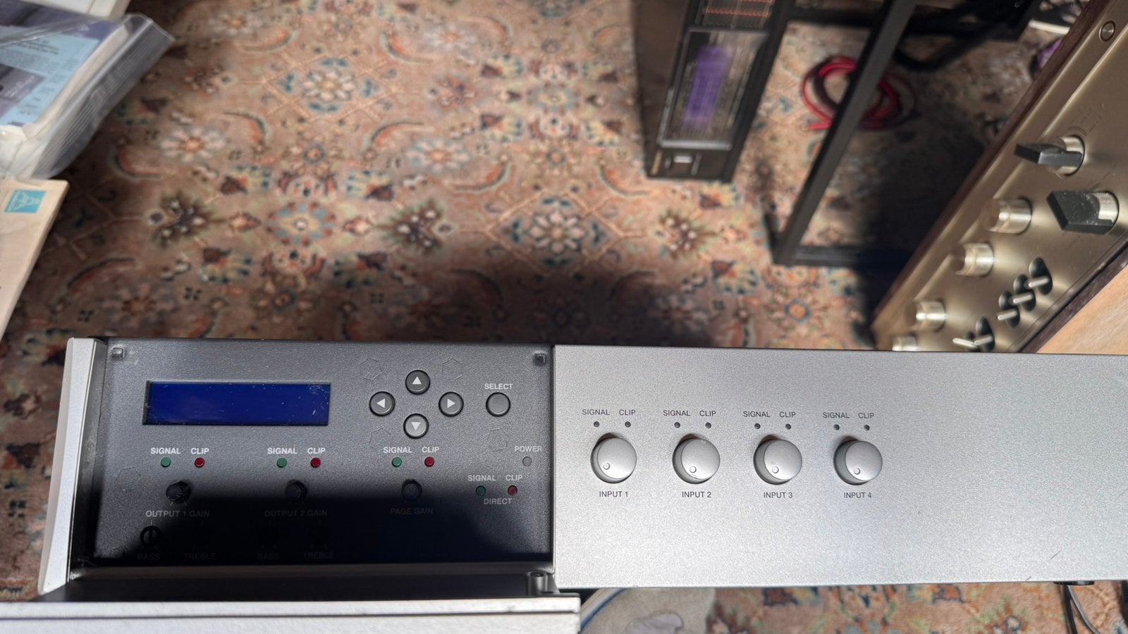 Bose FreeSpace DXA2120 Professional Line Amplifier, Audio, Tv en Foto, Ophalen, Zo goed als nieuw, 120 watt of meer, Overige merken