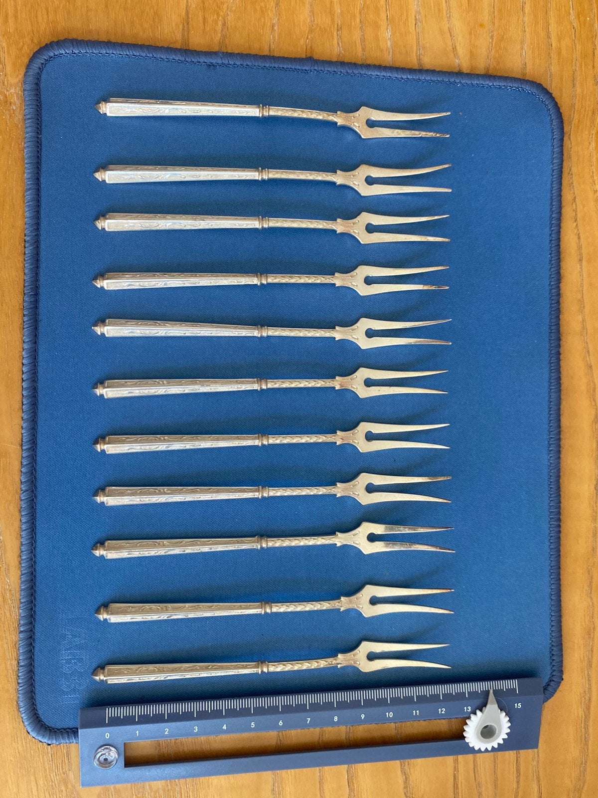 Set 11 vorkjes gebak/borrel/zuur, Ophalen, Zo goed als nieuw, Balpen, Overige merken