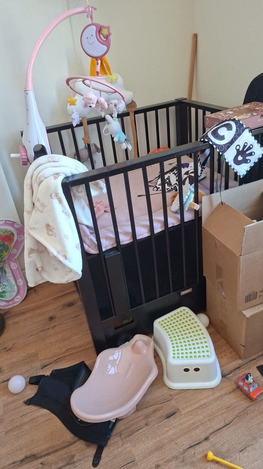 Bopita box met Chicco mobiel en boxkleed - Gratis af te hale, Ophalen