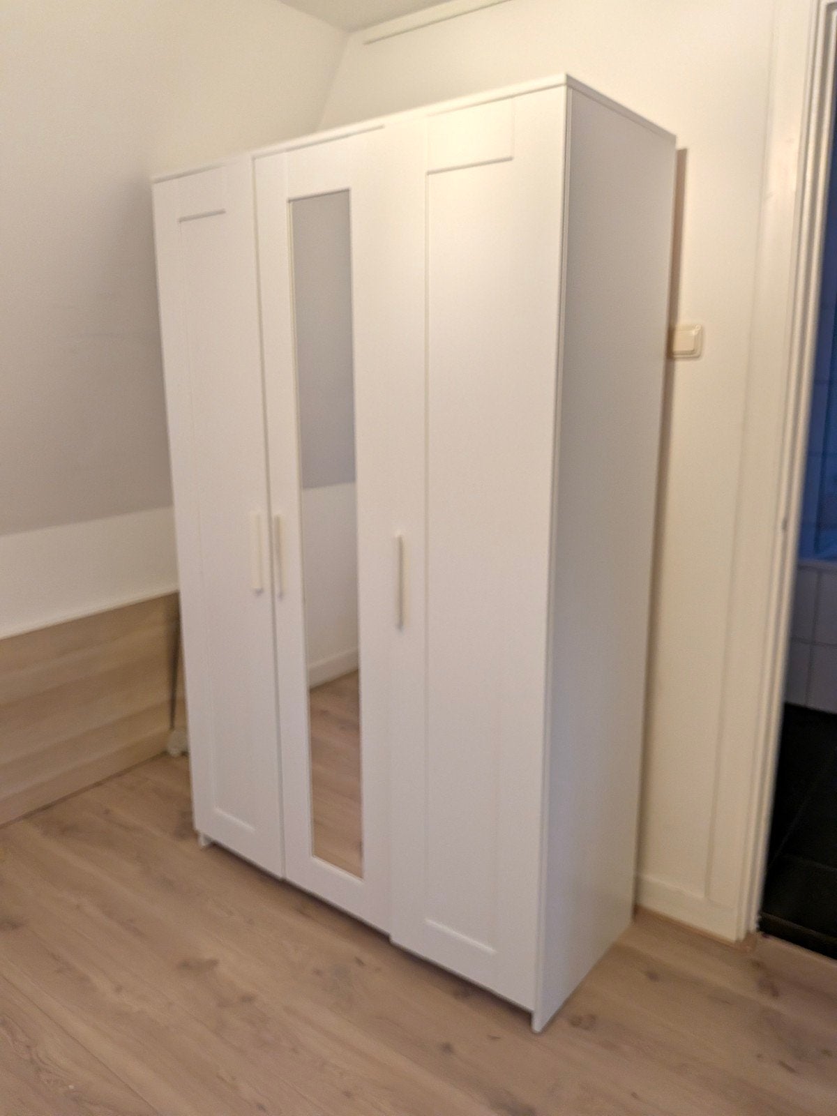 IKEA BRIMNES kledingkast, 117x50x190cm., Ophalen, 50 tot 100 cm, Zo goed als nieuw, Minder dan 100 cm
