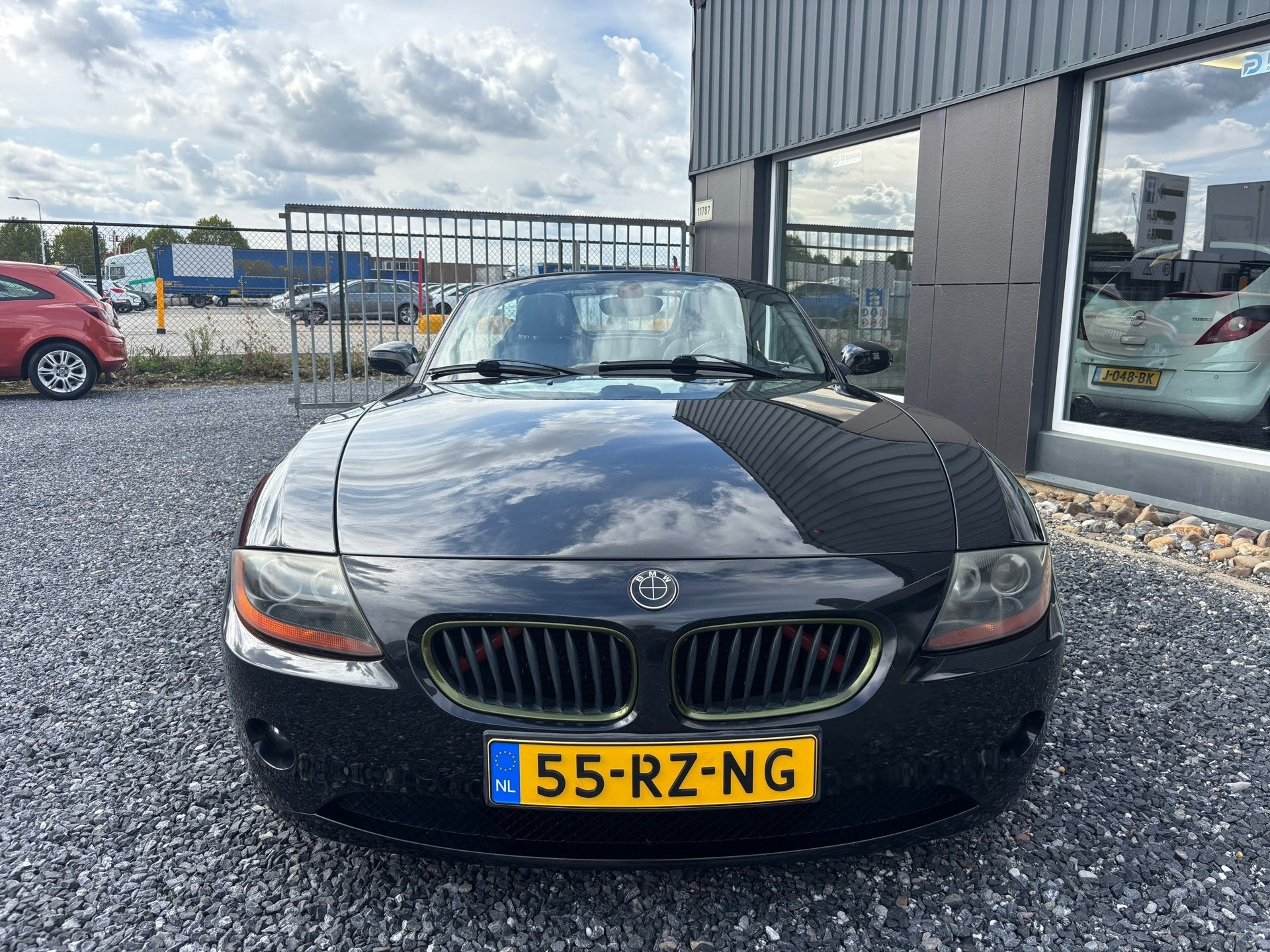 Foto 3 van BMW Z4 Roadster 2.2i S 6 Cilinder | Leder | Automaat | Vol.