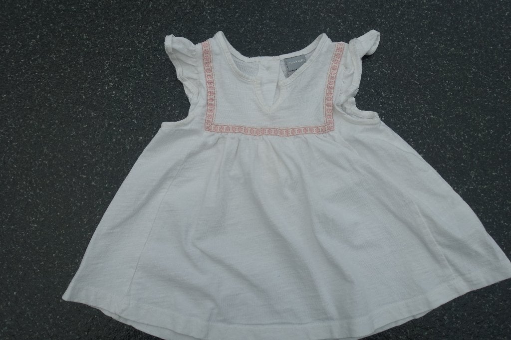 Mooi Tahari jurkje.   Maat 86, Kinderen en Baby's, Babykleding | Maat 86, Jurkje of Rokje, Tahari, Zo goed als nieuw, Verzenden