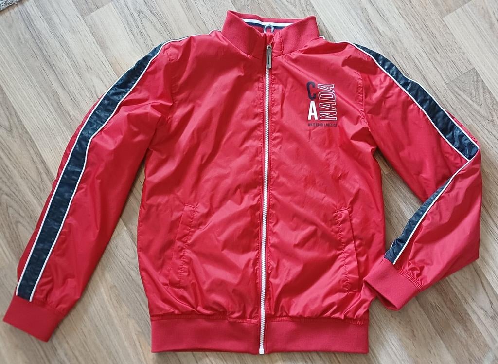 Rode WE Fashion zomerjas maat 158-164, Kinderen en Baby's, Kinderkleding | Maat 158, Gebruikt, Ophalen of Verzenden, Jas, Jongen