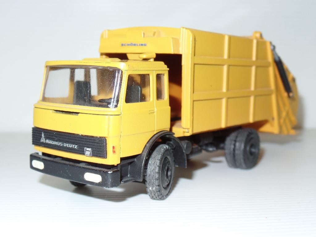 Vuilnisauto Magirus -Deutz Schörling, Verzenden, Zo goed als nieuw, Bus of Vrachtwagen, Overige merken