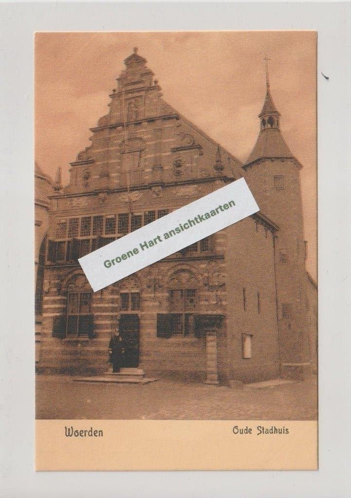 Woerden - Oude Stadhuis ca. 1925 * Tulp kaart sepia, Ophalen of Verzenden, 1920 tot 1940, Ongelopen, Utrecht
