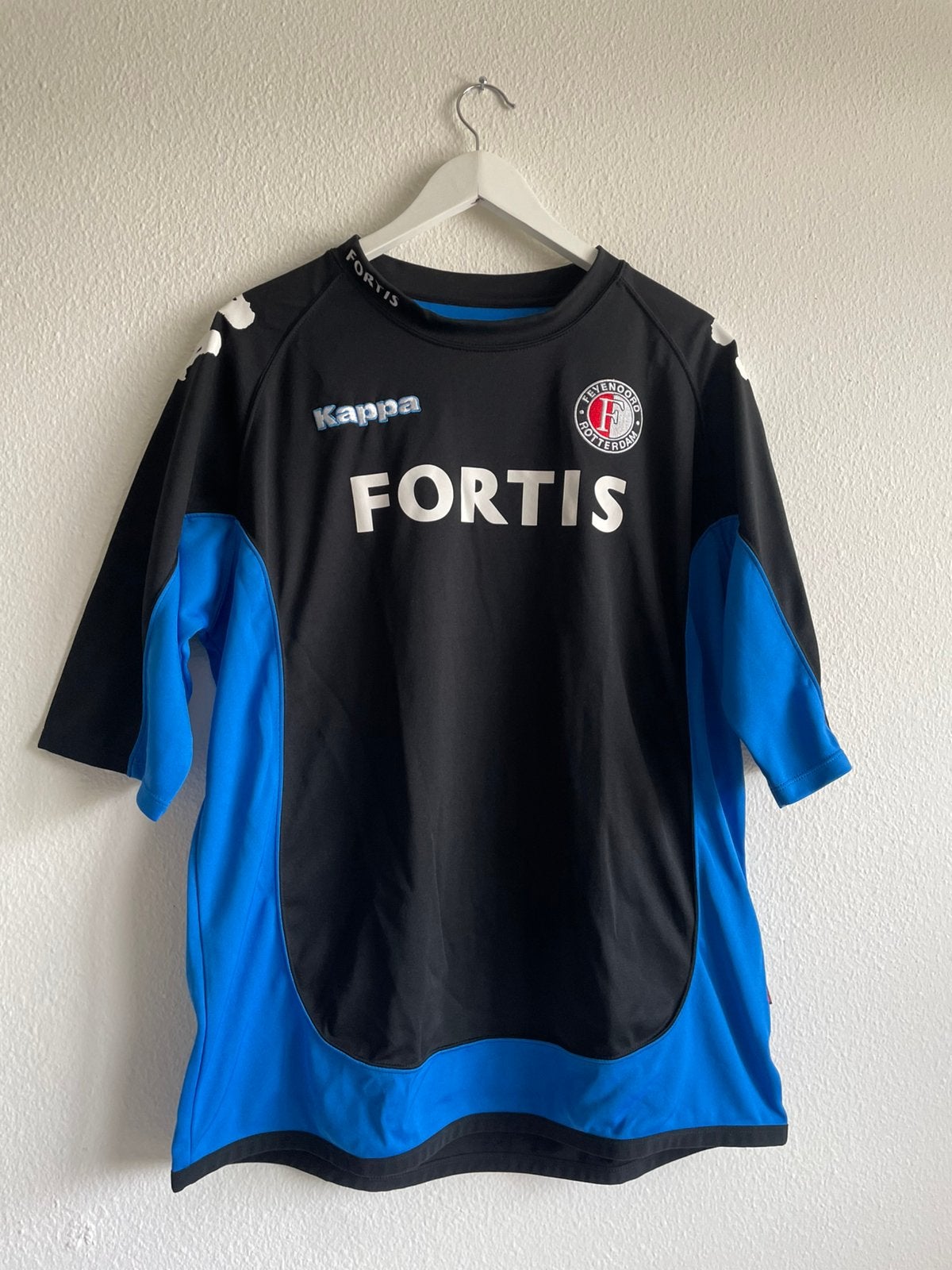 Feyenoord Kappa Fortis Training Shirt Zwart/Blauw, Sport en Fitness, Voetbal, Ophalen of Verzenden, Zo goed als nieuw, Shirt
