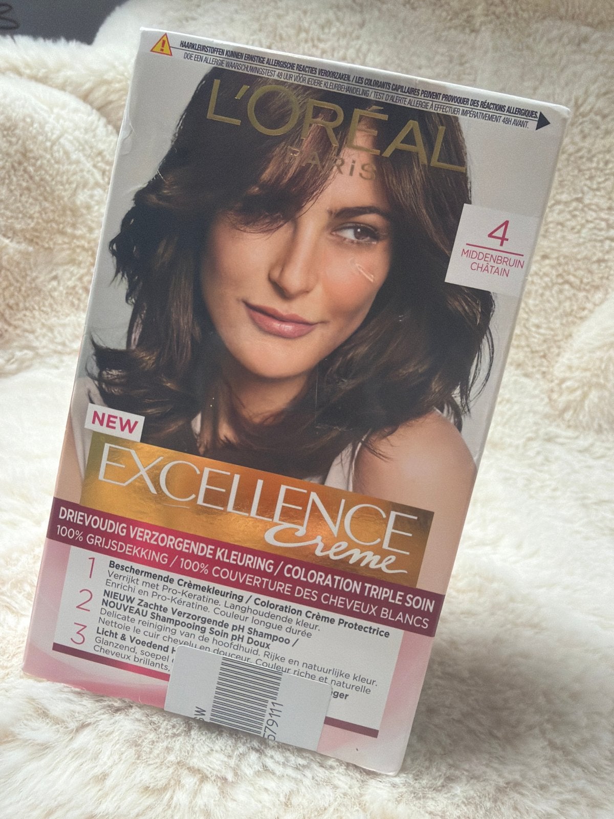 L'Oréal Excellence Crème Haarverf - Middenbruin 4, Ophalen of Verzenden, Nieuw, Overige typen