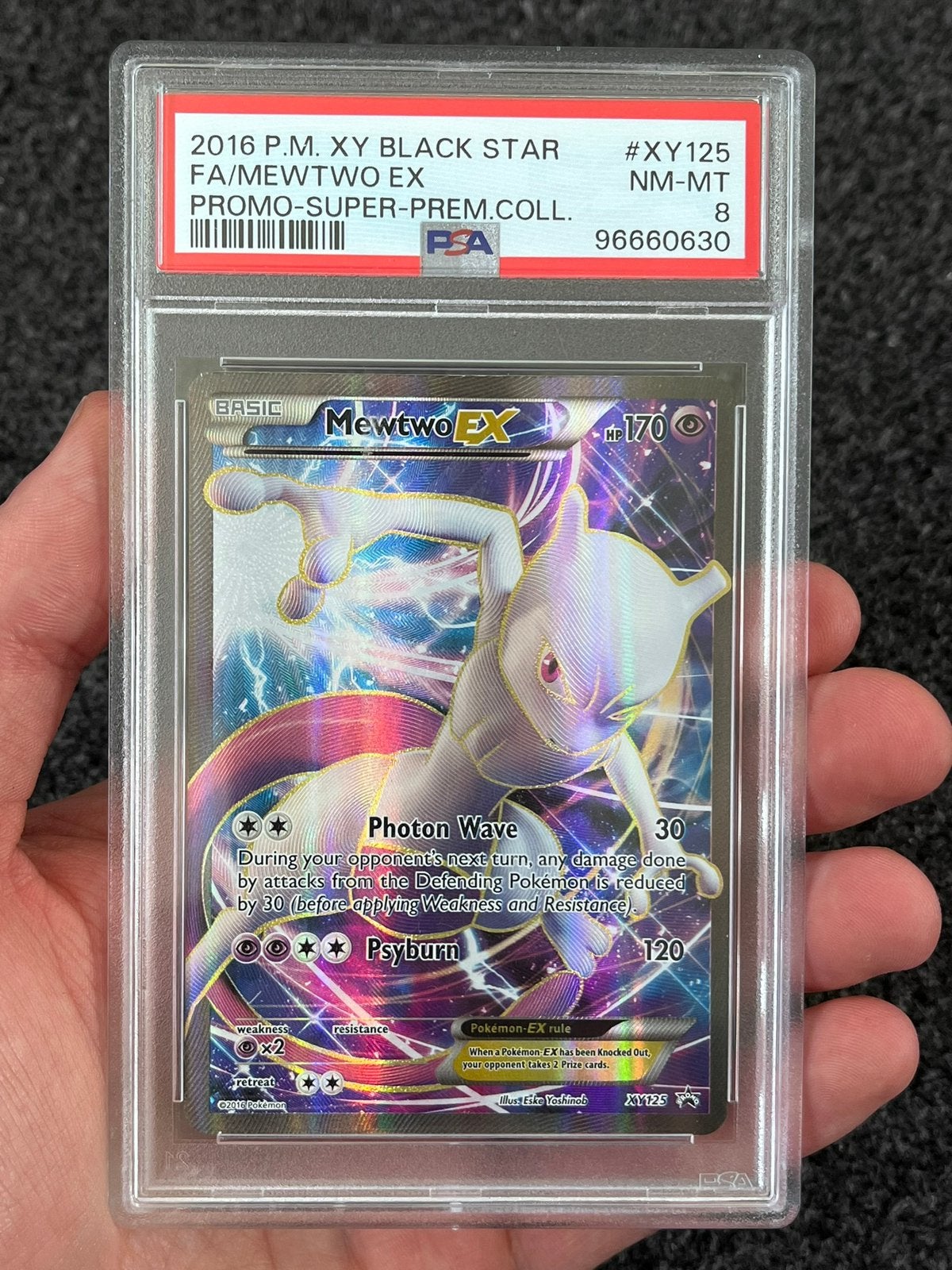 Pokémon PSA 8 Mewtwo Ex #XY125 Black Star Promo prem.coll, Ophalen of Verzenden, Zo goed als nieuw, Losse kaart, Foil