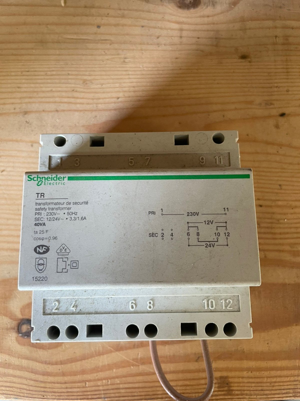 Transformator 230 V naar 12/24V  (3.3/1.6 A - 40 VA), Hobby en Vrije tijd, Ophalen, Zo goed als nieuw