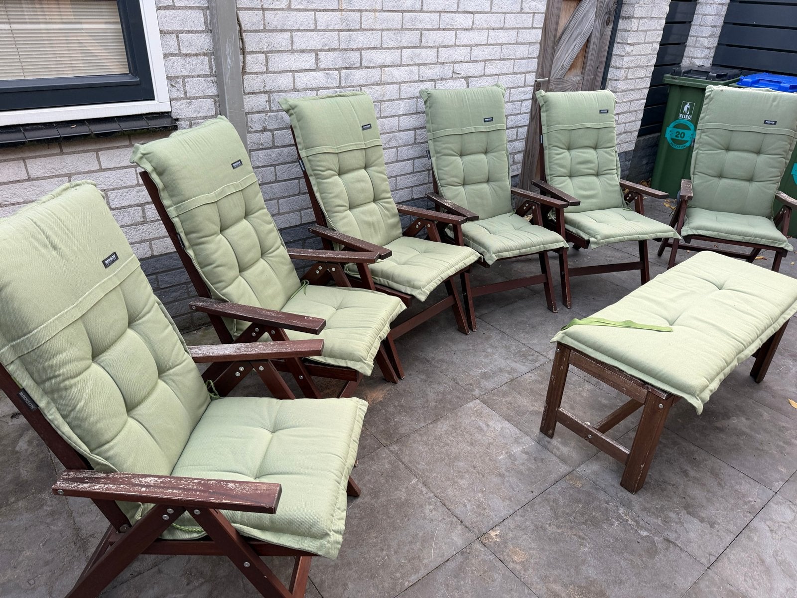 8persoonsset, 6x houten verstelb. stoel 1x bank incl.kussens, Tuin en Terras, Ophalen, Gebruikt, Hout, Inklapbaar