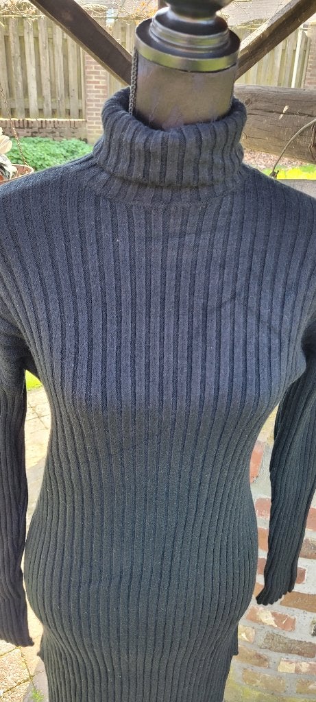 KAYLLA zwarte gebreide col jurk jurkje maat S/M Nieuw, Zwart, KAYLLA, Nieuw, Ophalen of Verzenden