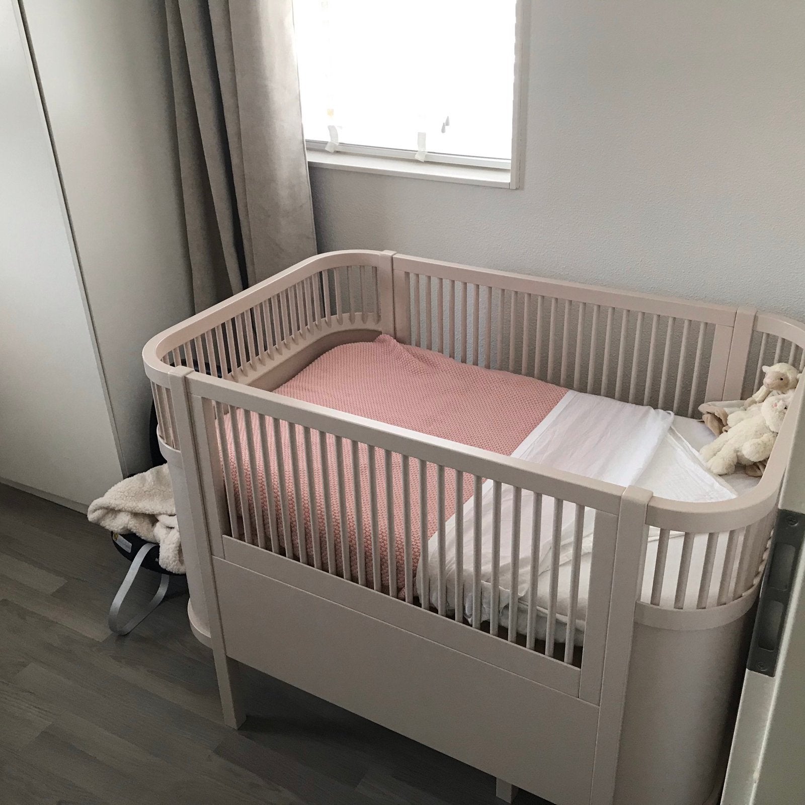 Sebra ledikant en peuterbed (meegroeibed), Ophalen, Gebruikt, 70 tot 85 cm, Minder dan 140 cm