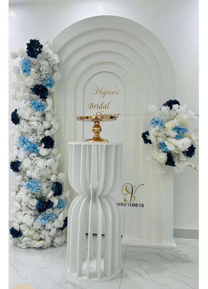 Backdrop zuilen bloemen gepersonaliseerde tekst, Ophalen, Nieuw, Versiering, Geboorte of Huwelijk