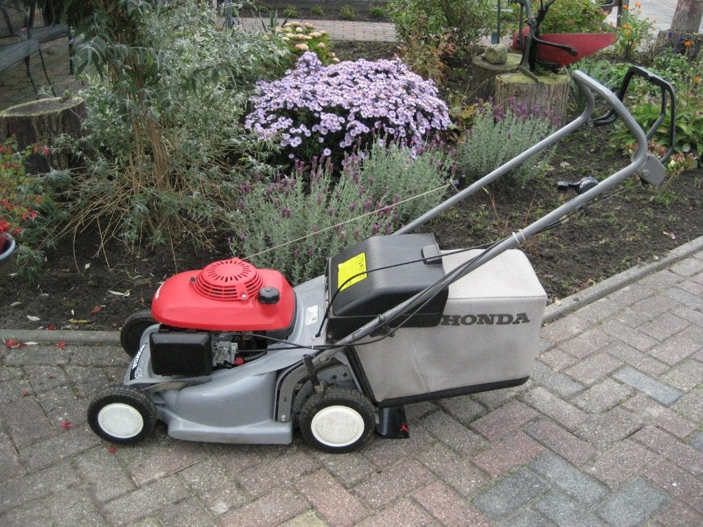 Honda grasmaaier met aandrijving, Ophalen, Cirkelmaaier, HONDA, Zo goed als nieuw