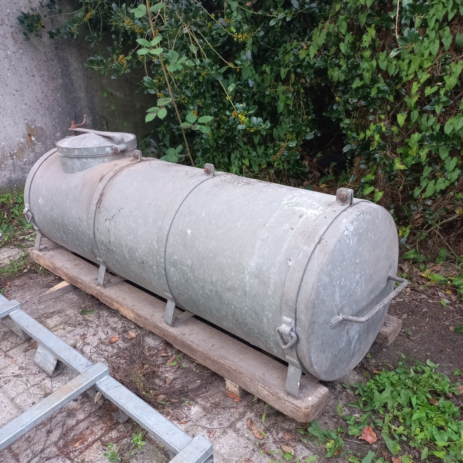 gegalvaniseerde watertank, Ophalen, Gebruikt